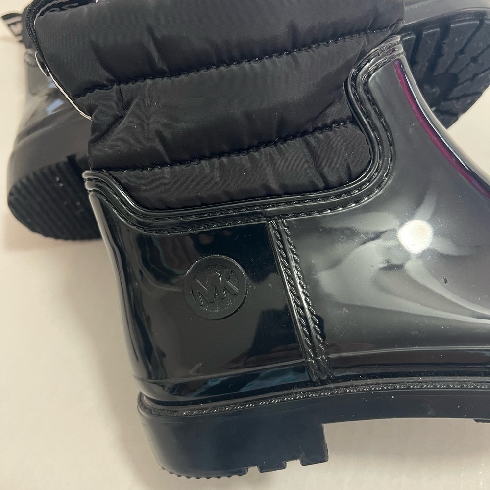 MICHAEL KORS Blakely Rain Boots - Picture 5 of 8